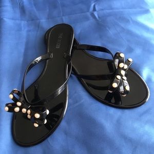 Steve madden flip-flops